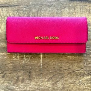 Michael Kors Pink Wallet
